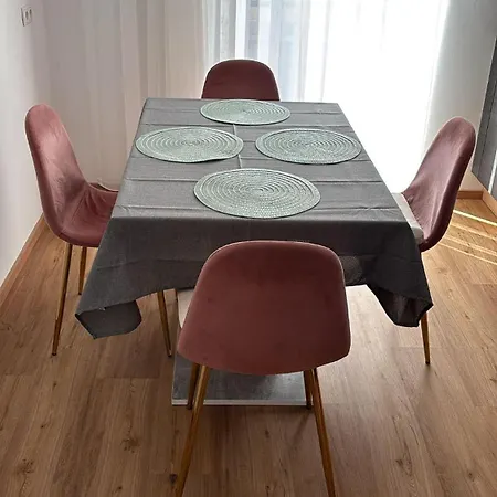 Haus Edelweiss Apartment Tarrenz
