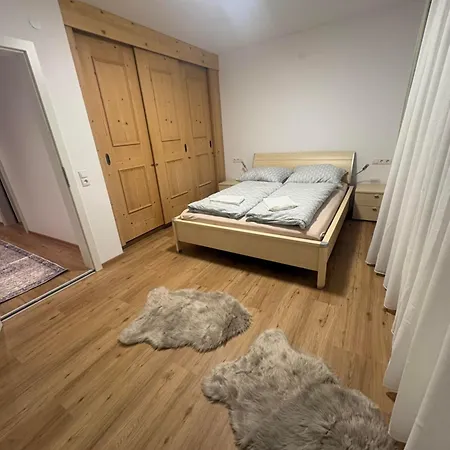 شقة Haus Edelweiss *