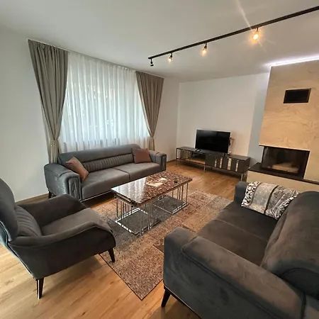 Haus Edelweiss تارينز